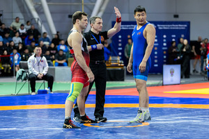 Монгол, Оросын цэргийн алба хаагчид ОХУ-ын Тува улсад тулааны спортоор уралджээ